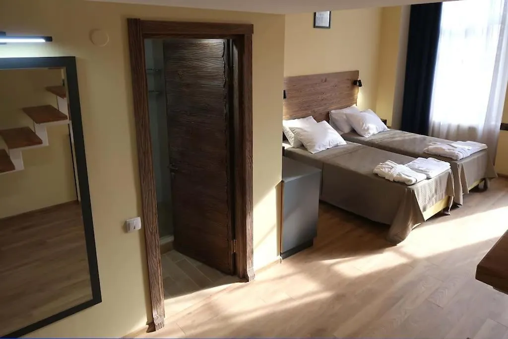 Opera Garden Apartment 2 In Tbilisi Center Грузия